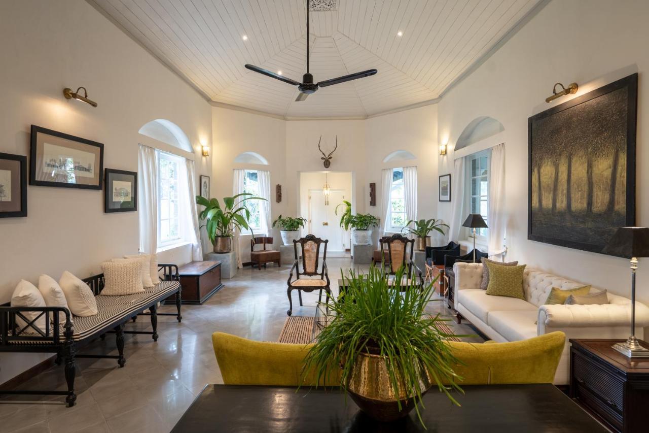 Glenross Living - A Collection Of 7 Private Pool Villas And 3 Colonial Suites Kalutara Bagian luar foto
