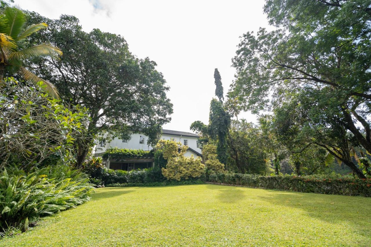 Glenross Living - A Collection Of 7 Private Pool Villas And 3 Colonial Suites Kalutara Bagian luar foto