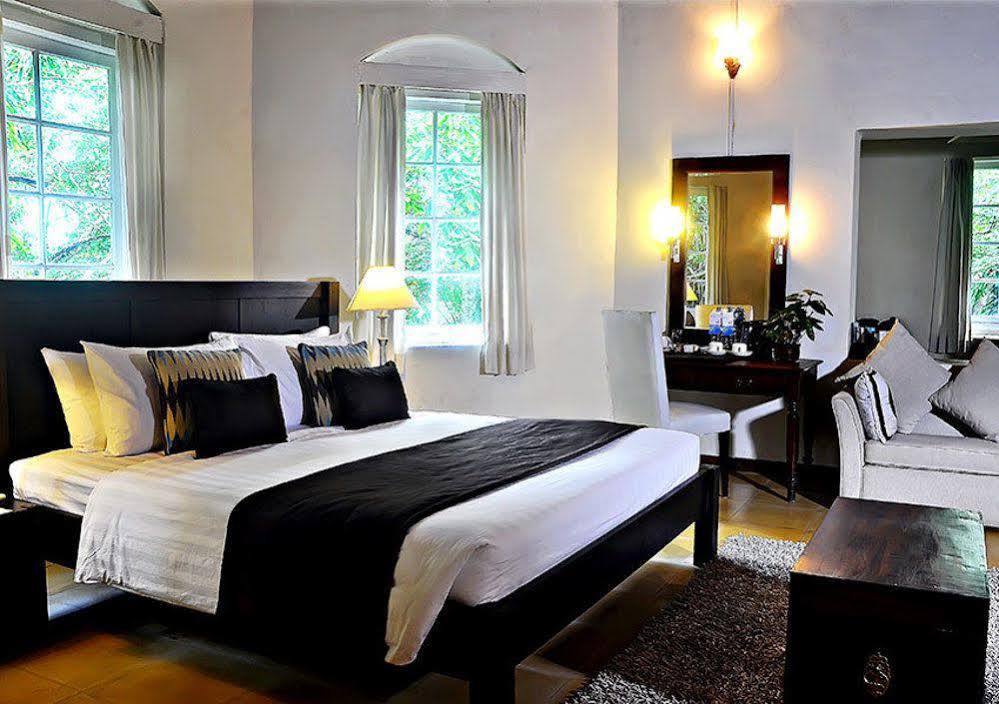 Glenross Living - A Collection Of 7 Private Pool Villas And 3 Colonial Suites Kalutara Bagian luar foto