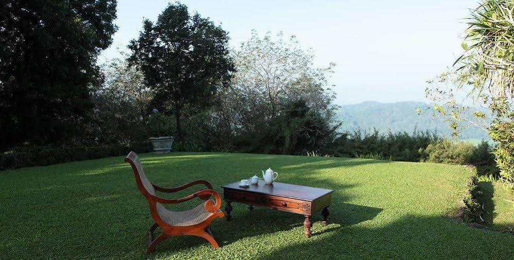 Glenross Living - A Collection Of 7 Private Pool Villas And 3 Colonial Suites Kalutara Bagian luar foto